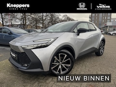 Toyota C-HR - 1.8 Hybrid 140 First Edition Dodenhoekdetectie, Navigatie, Parkeersensoren V + A , All-in