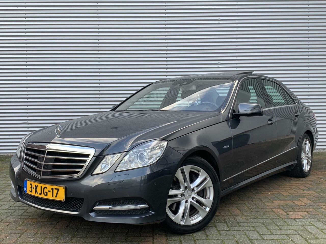 Mercedes-Benz E-klasse - 350 CDI Avantgarde Camera Led Cruise Pano 2012 Harman Kardon Sfeerverlichting Leer Nacht-Z - AutoWereld.nl