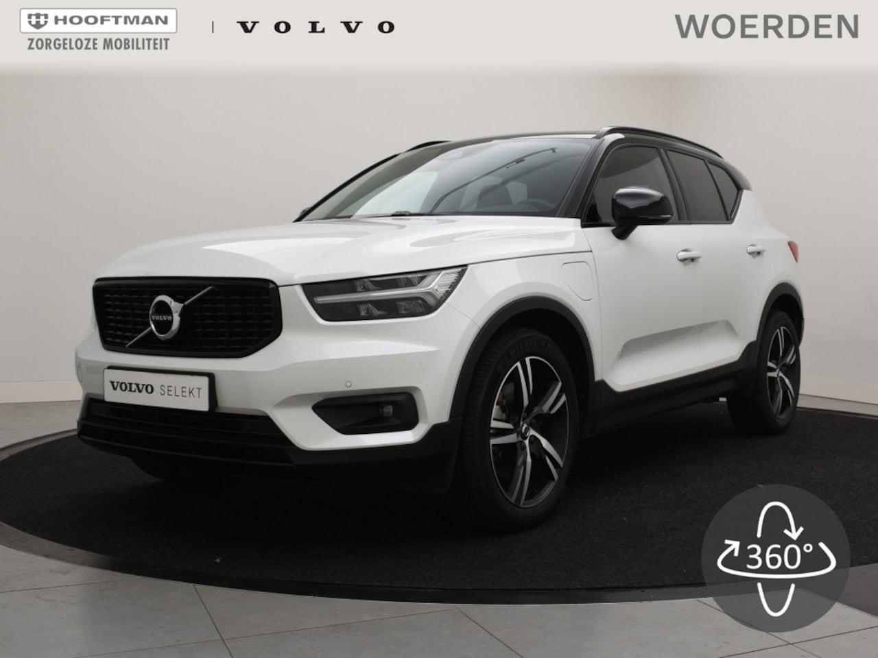 Volvo XC40 - T4 PLUG-IN HYBRID R-DESIGN EXPRESSION SCHUIFDAK TREKHAAK ACC BLI - AutoWereld.nl