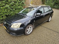 Toyota Avensis Wagon - 2.0 VVTi Executive Leder