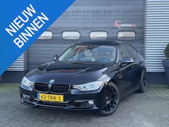 BMW 3-serie - 328i High Executive | Panoramadak | Head-Up Display | Camera | Lederen Bekleding | Dodehoe