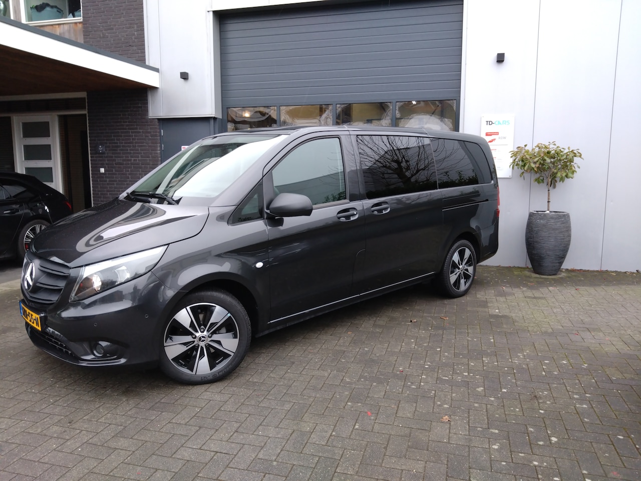 Mercedes-Benz Vito - 116 CDI Lang DC Comfort Dubbele Cabine Dubbele Schuifdeur! - AutoWereld.nl