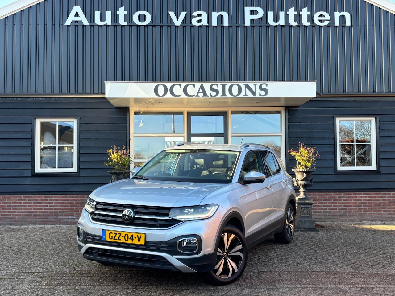 Volkswagen T-Cross - 1.5 TSI Style Business / Navi / Stoelverwarming / LED / Automaat / Camera / Apple Carplay - AutoWereld.nl