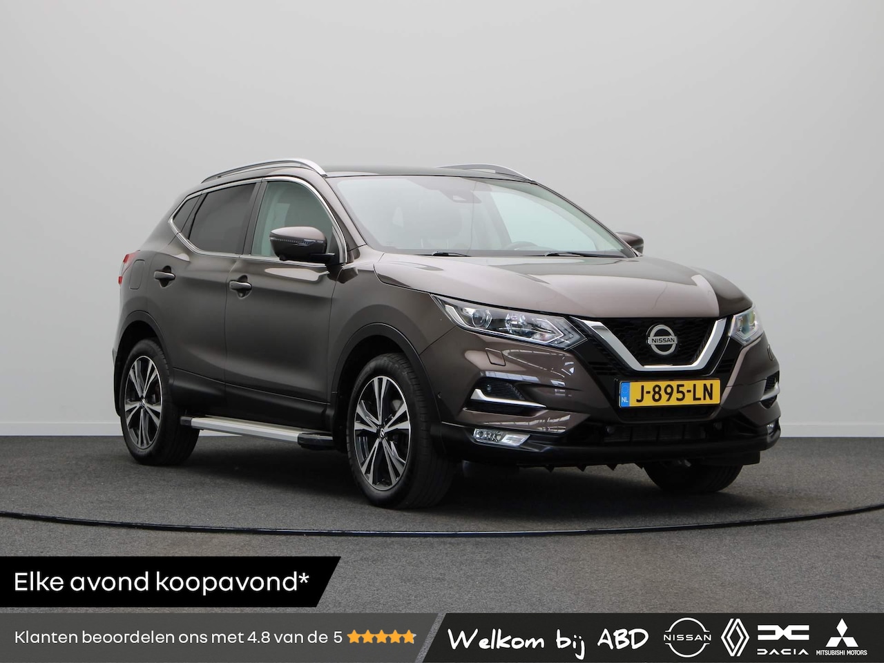 Nissan Qashqai - 115pk N-Connecta | Trekhaak | Panoramadak | Stoelverwarming | Navigatie | - AutoWereld.nl