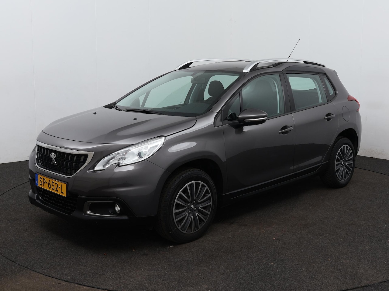 Peugeot 2008 - 1.2 PureTech Active | Airco | Bluetooth | Cruise control - AutoWereld.nl