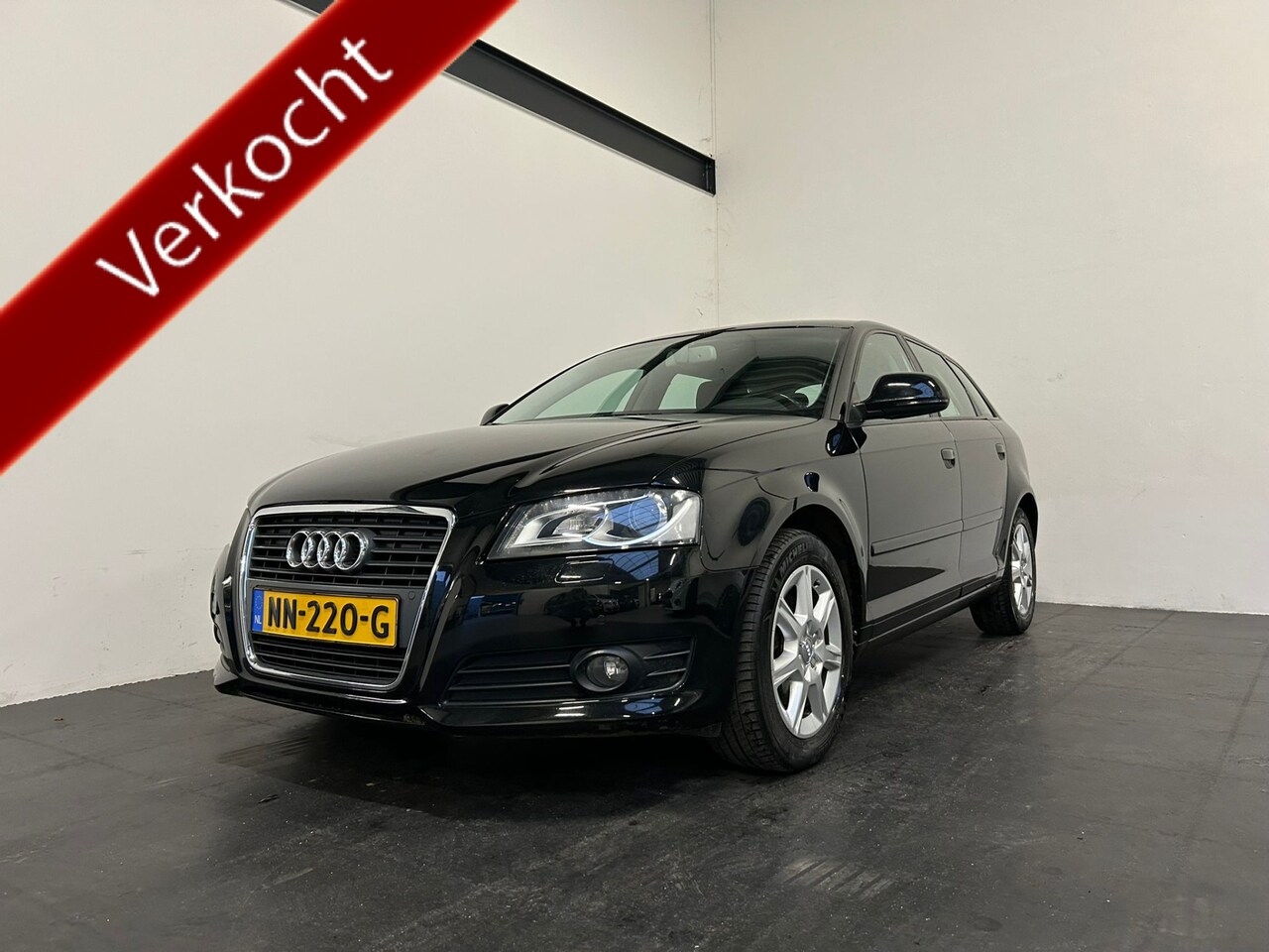 Audi A3 Sportback - 1.8 TFSI Attraction Business Edition 1.8 TFSI Attraction Business Edition - AutoWereld.nl