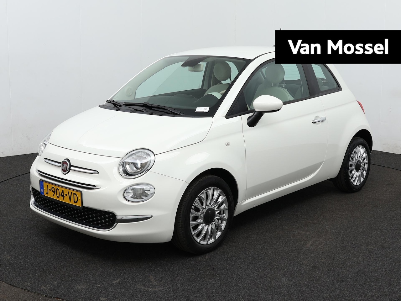 Fiat 500 - 1.0 Hybrid Lounge | Apple Carplay/Android Auto | Parkeersensoren | Airco - AutoWereld.nl