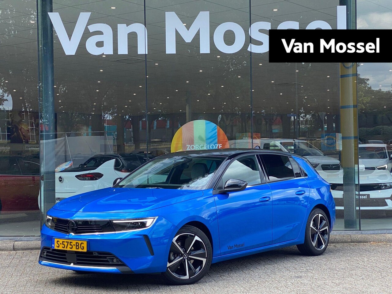 Opel Astra - 1.2 Elegance | Dodehoek detectie | Voorstoelen verwarmd | Camera - AutoWereld.nl