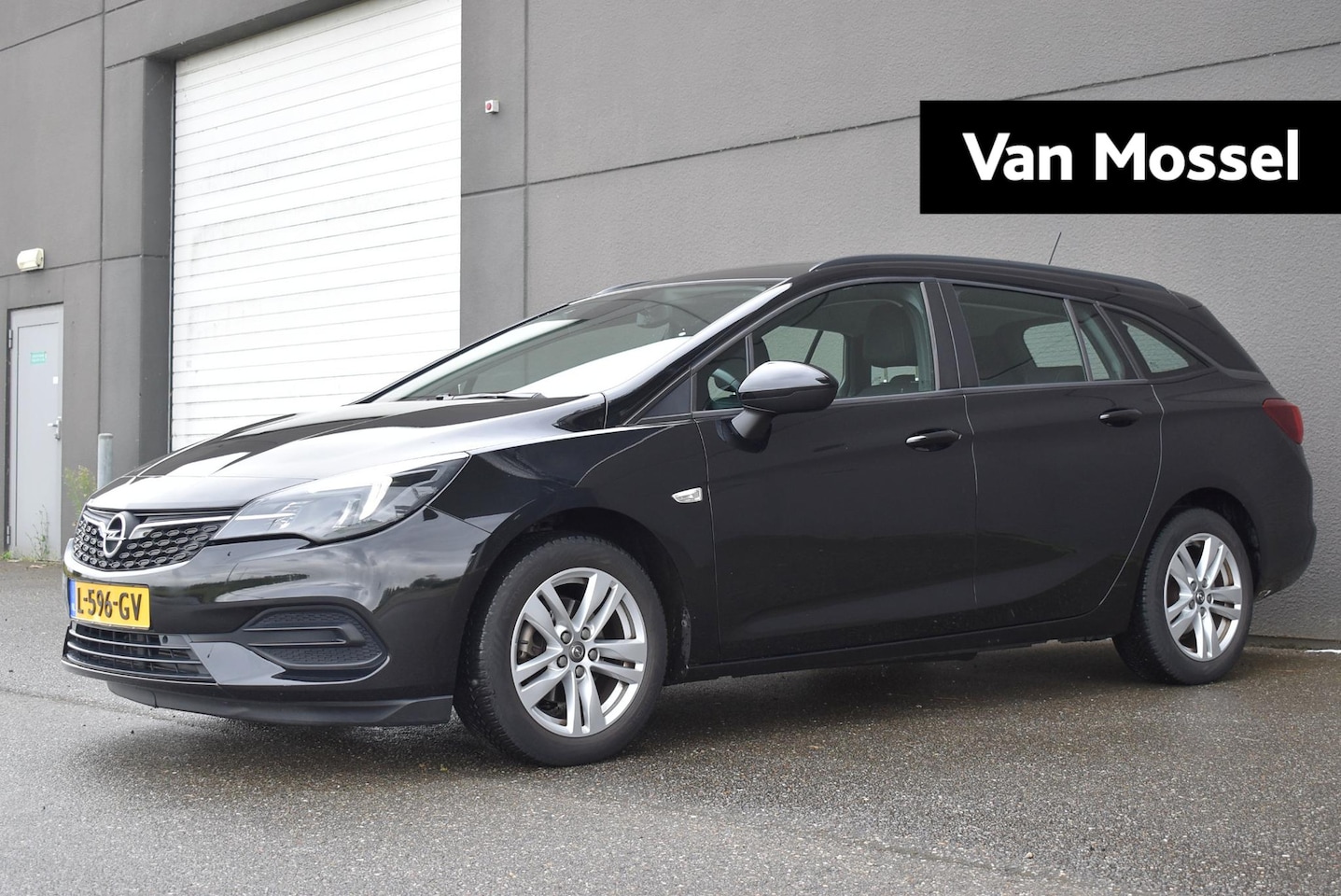 Opel Astra Sports Tourer - 1.2 Edition | LMV | PDC | Cruise | Navi | Airco - AutoWereld.nl