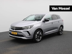 Opel Grandland - 1.2 Turbo Business Elegance | 130pk | Hoge Instap | Trekhaak | Parkeersensoren | Camera |