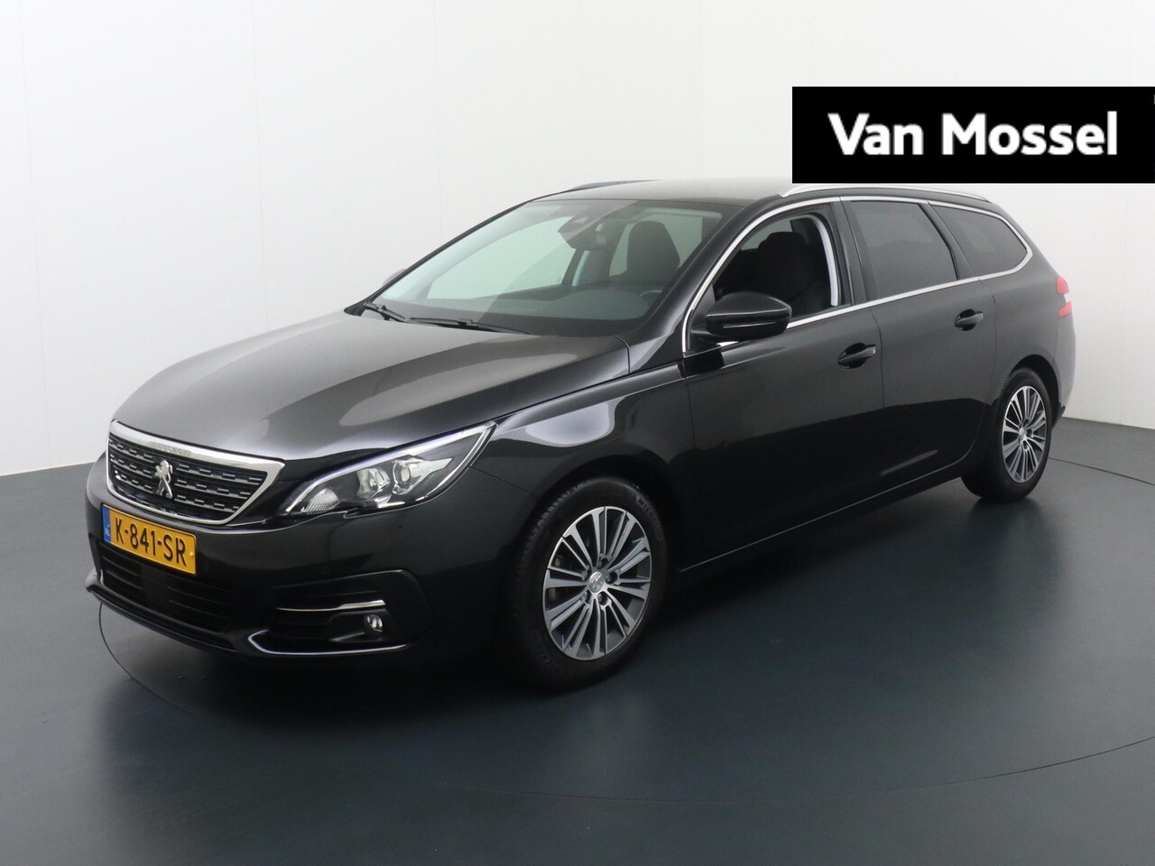 Peugeot 308 SW - 1.2 PureTech Blue Lease Allure | Navigatie | Apple carplay | Cruise control | Lichtmetalen - AutoWereld.nl