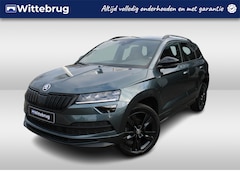 Skoda Karoq - 1.5 TSI ACT 150pk Sportline Navigatie / App Connect / LM 18 inch / Camera / PDC achter / L