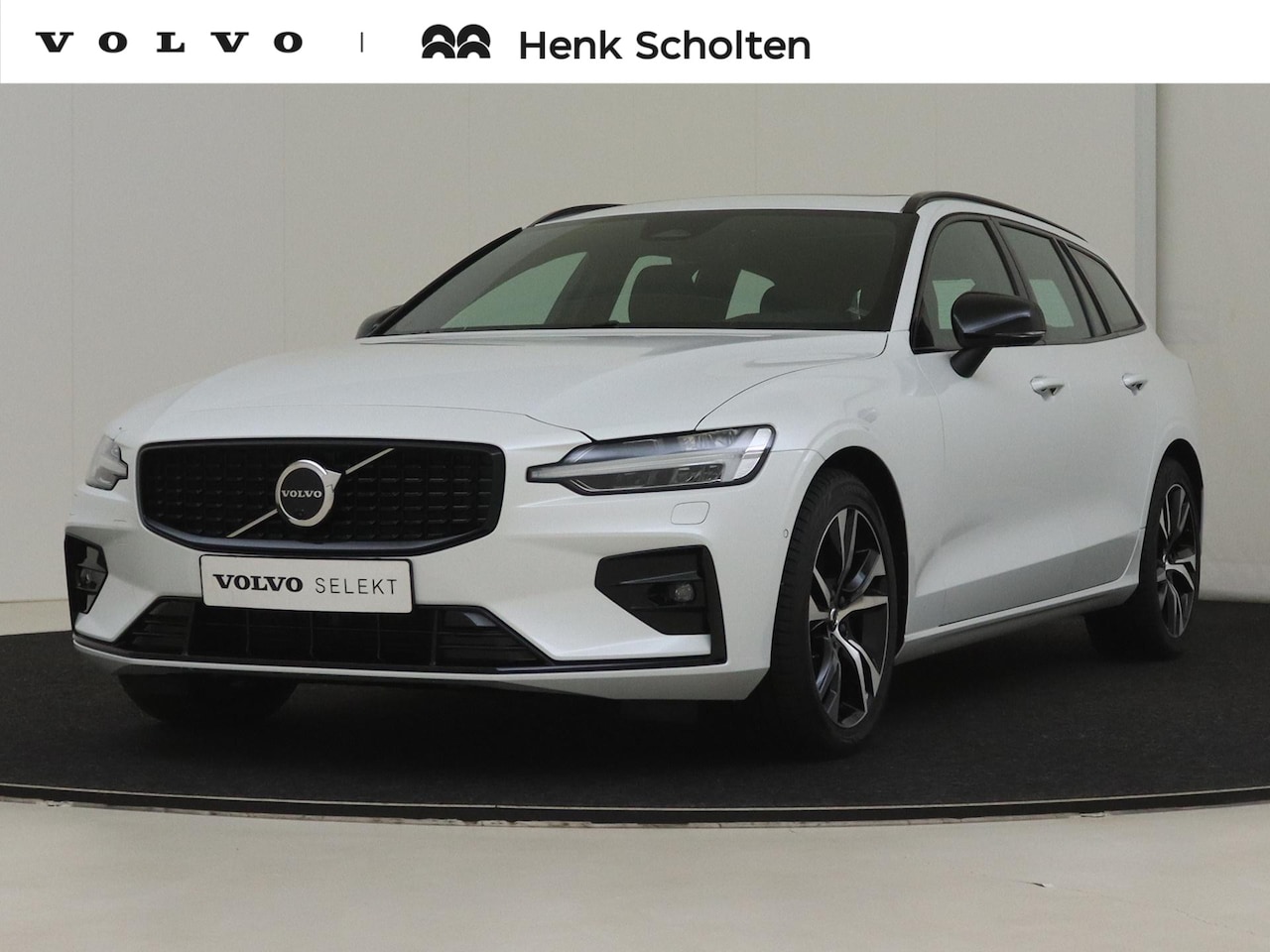 Volvo V60 - B3 AUT7 163PK Plus Dark, Adaptieve Cruise Control met Pilot Assist, BLIS Doedehoekdetectie - AutoWereld.nl