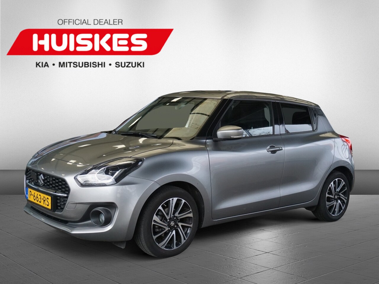 Suzuki Swift - 1.2 Style Smart Hybrid | Navigatie | Stoelverwarming - AutoWereld.nl