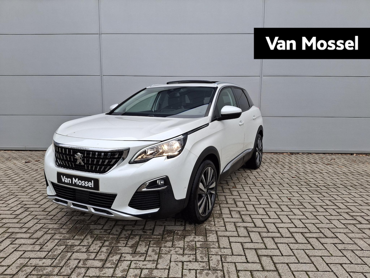 Peugeot 3008 - 1.2 PureTech Allure | Automaat | Panoramadak | Trekhaak | Navigatie | Apple Carplay/Androi - AutoWereld.nl