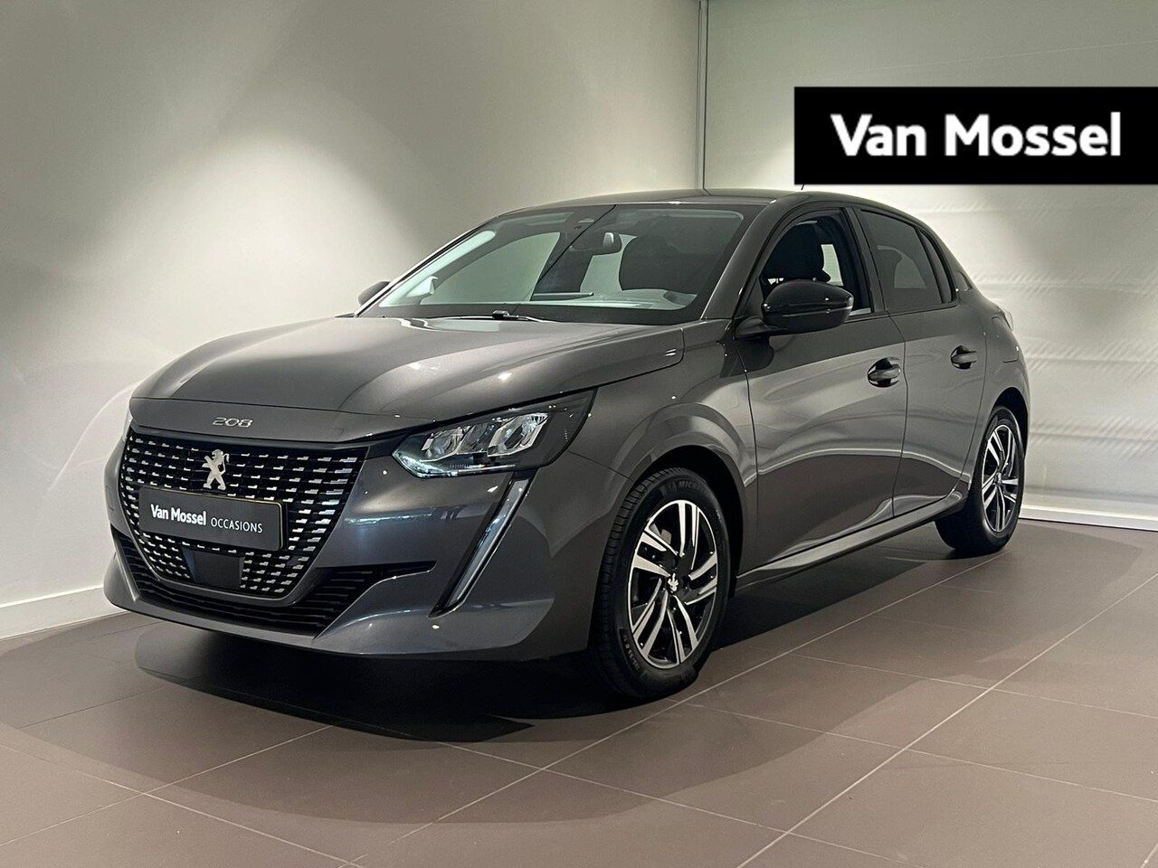 Peugeot 208 - 1.2 PureTech 100PK Allure Pack l Navi l Adaptive Cruise Control l Camera - AutoWereld.nl