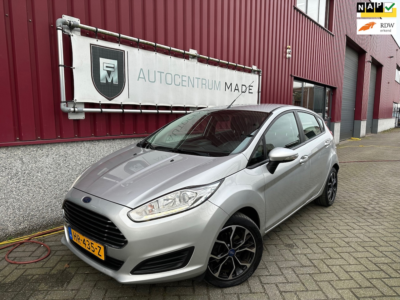 Ford Fiesta - 1.5 TDCi Style Lease // 5-DRS // 137 DKM NAP // - AutoWereld.nl