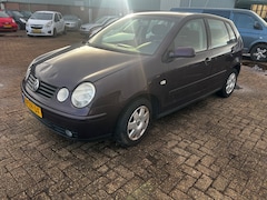 Volkswagen Polo - 1.4-16V Highline Airco Trekhaak 5 deurs