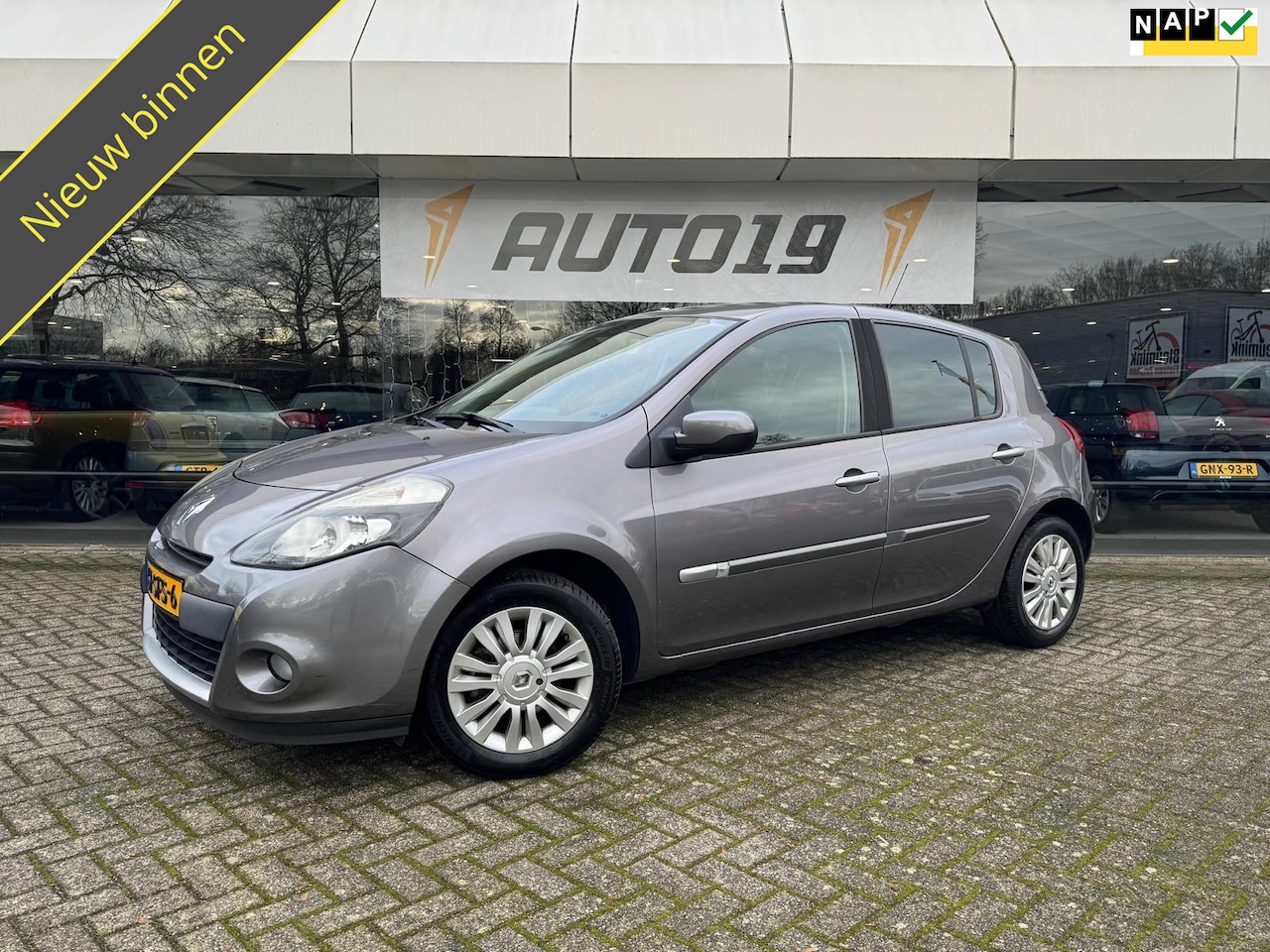 Renault Clio - 1.2 TCE Collection 1.2 TCe Collection - AutoWereld.nl