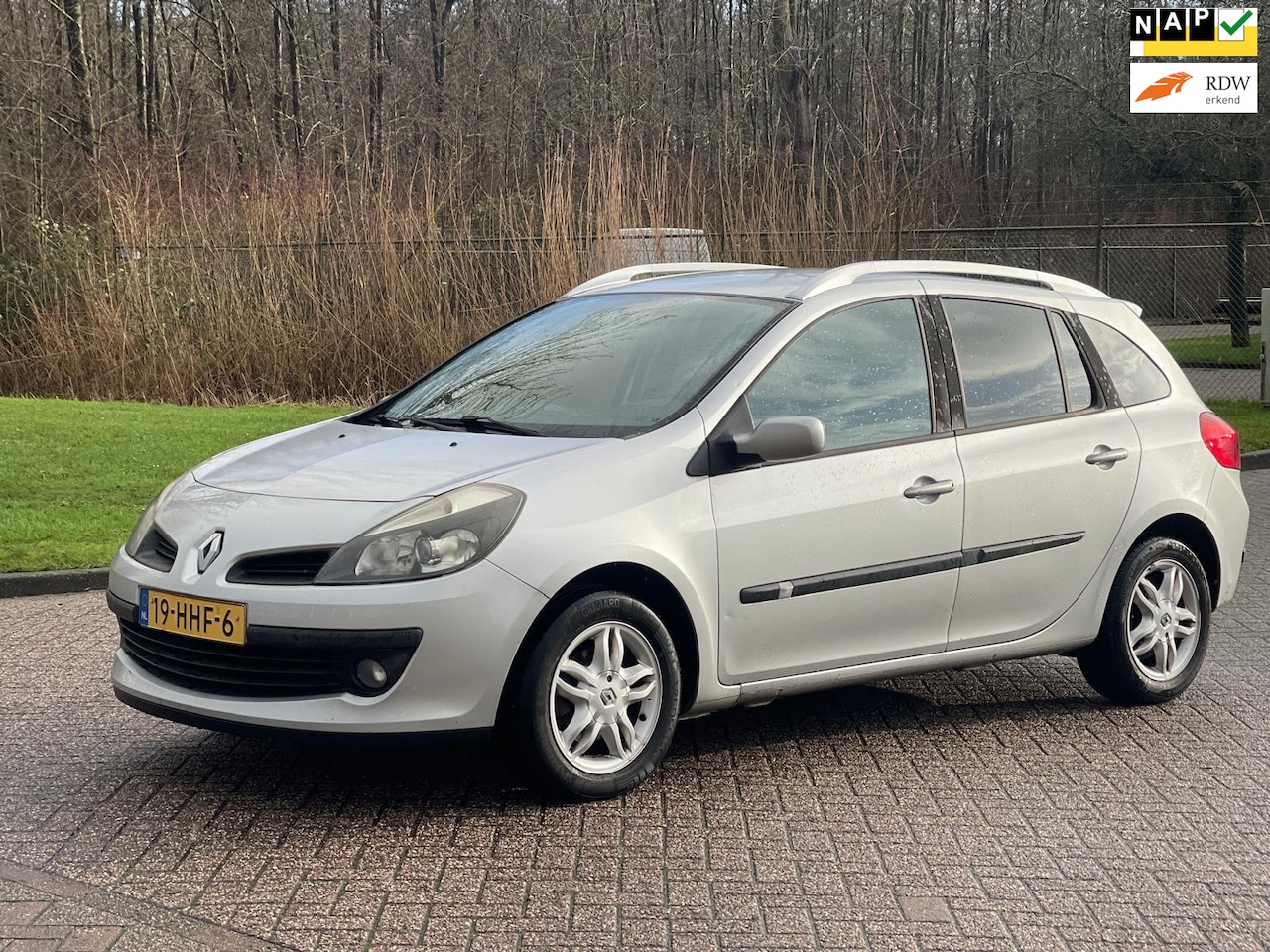 Renault Clio Estate - 1.2 TCE Dynamique/APK TOT 19-07-2025 - AutoWereld.nl