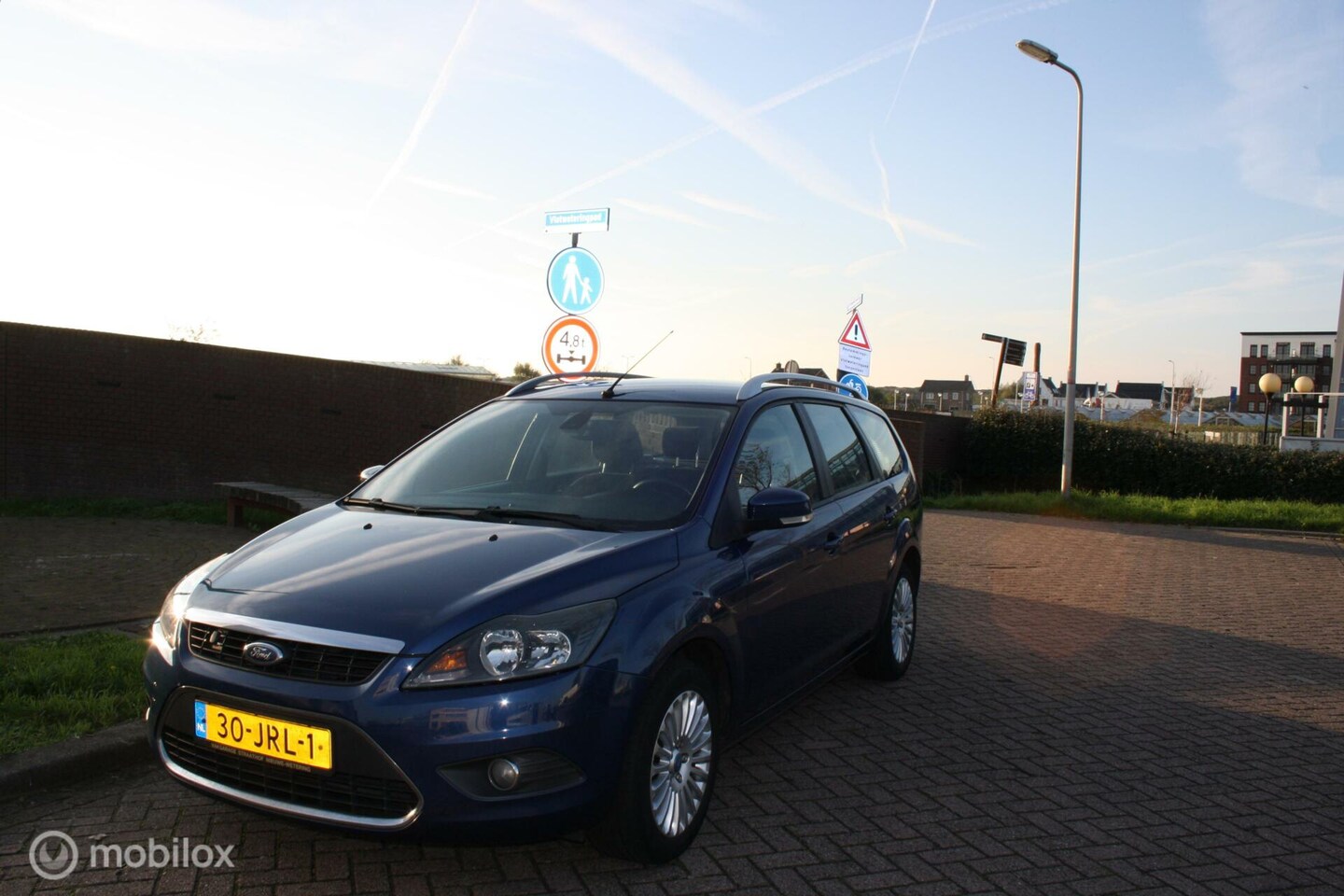 Ford Focus Wagon - 1.8 Titanium Flexi Fuel 1.8 Titanium Flexi Fuel - AutoWereld.nl