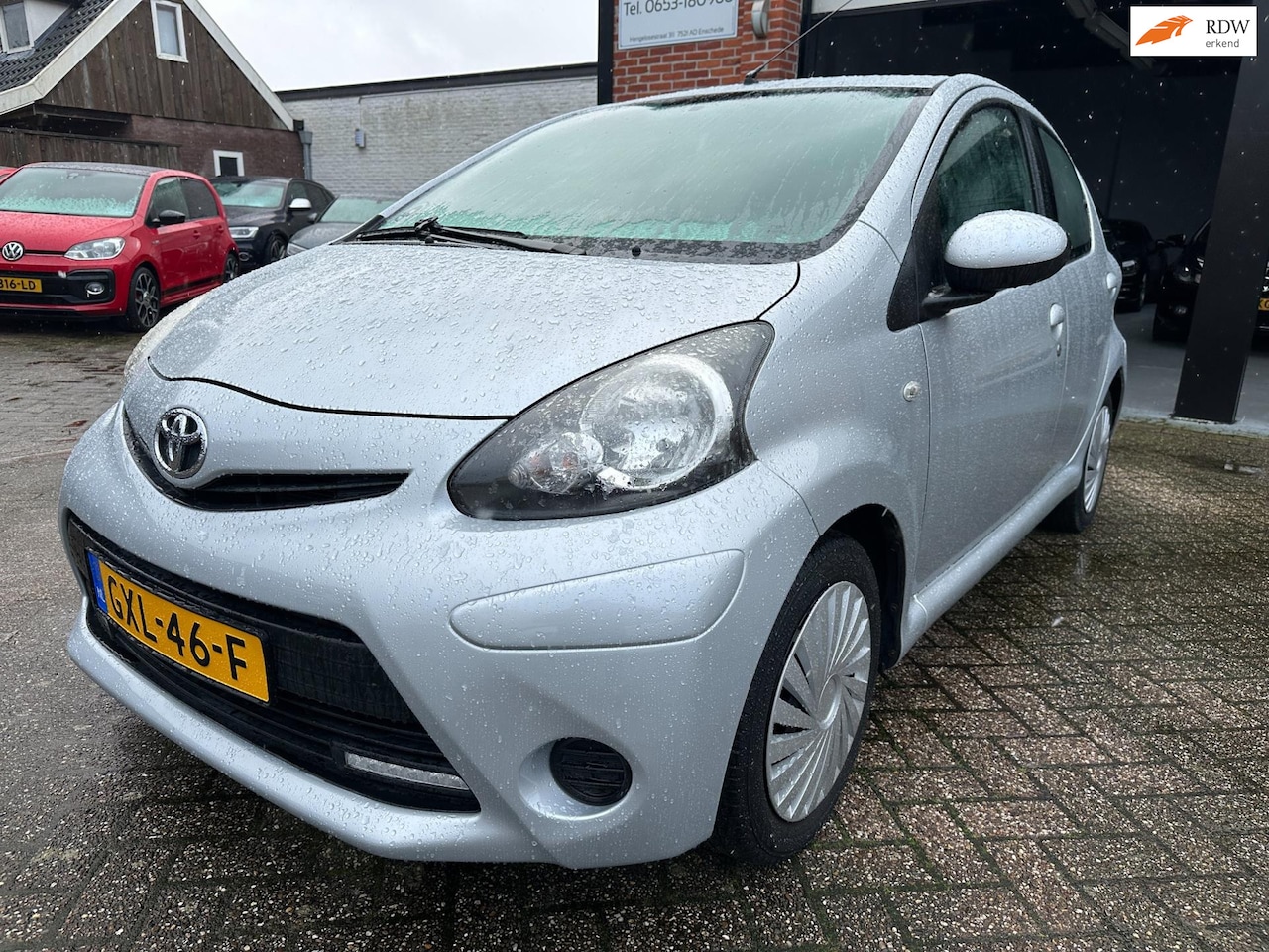 Toyota Aygo - 1.0 VVT-i Aspiration AUTOMAAT-AIRCO-ELEC RAMEN-CENTRAAL - AutoWereld.nl