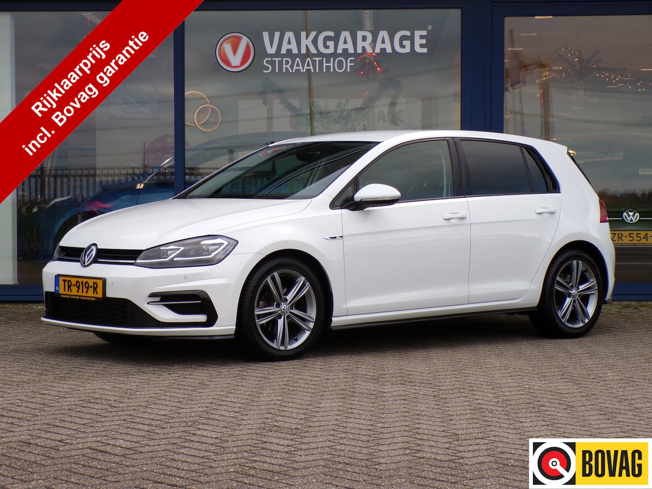 Volkswagen Golf - 1.0 TSI Highline Business R-Line, Full LED / Carplay + Android Auto / ErgoActive / PDC / A - AutoWereld.nl