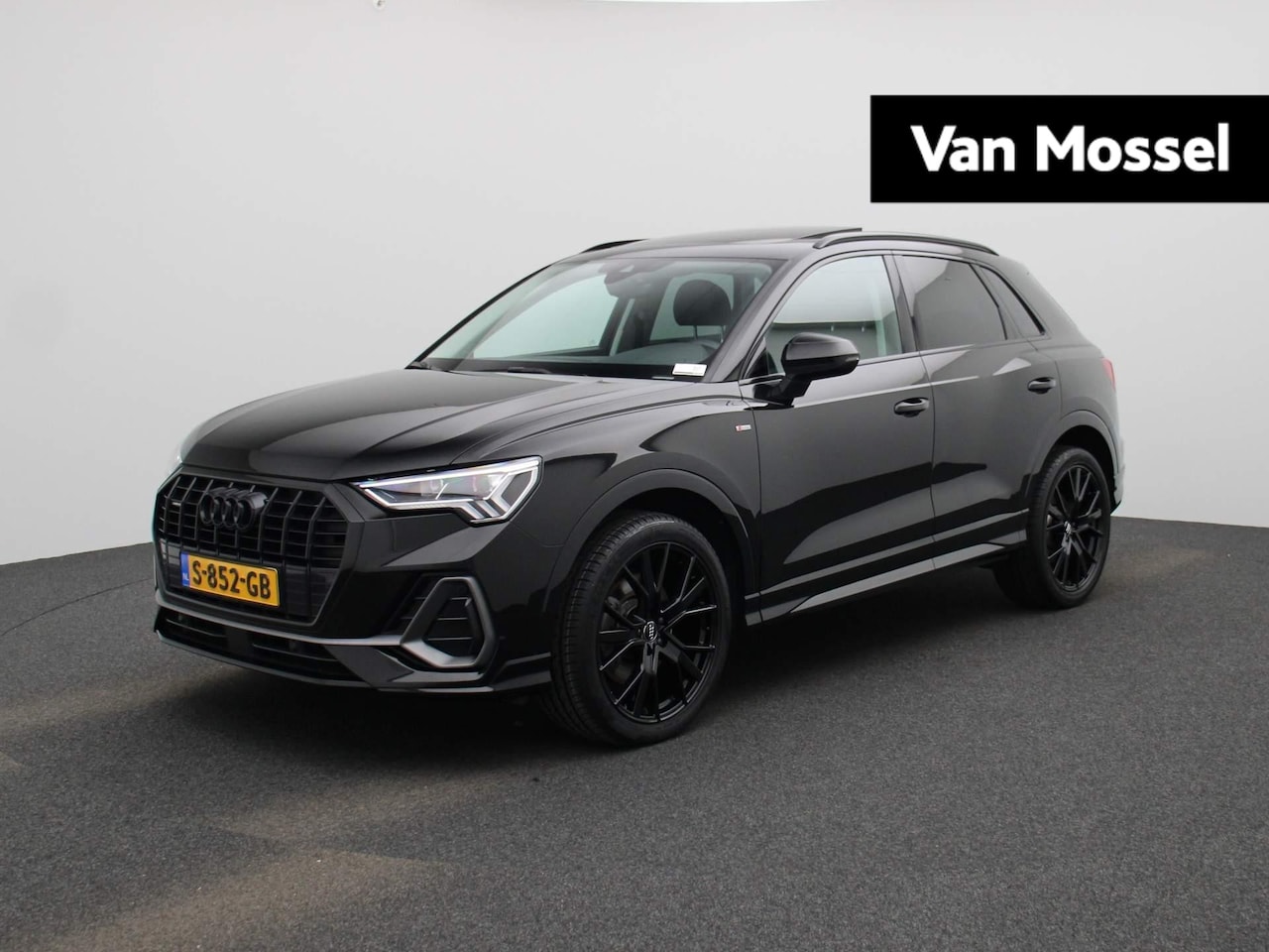 Audi Q3 - 40 TFSI quattro S Line Pro Line | S-LINE | PANORAMADAK | ZWART OPTIEK | NAVIGATIE | ACHTER - AutoWereld.nl