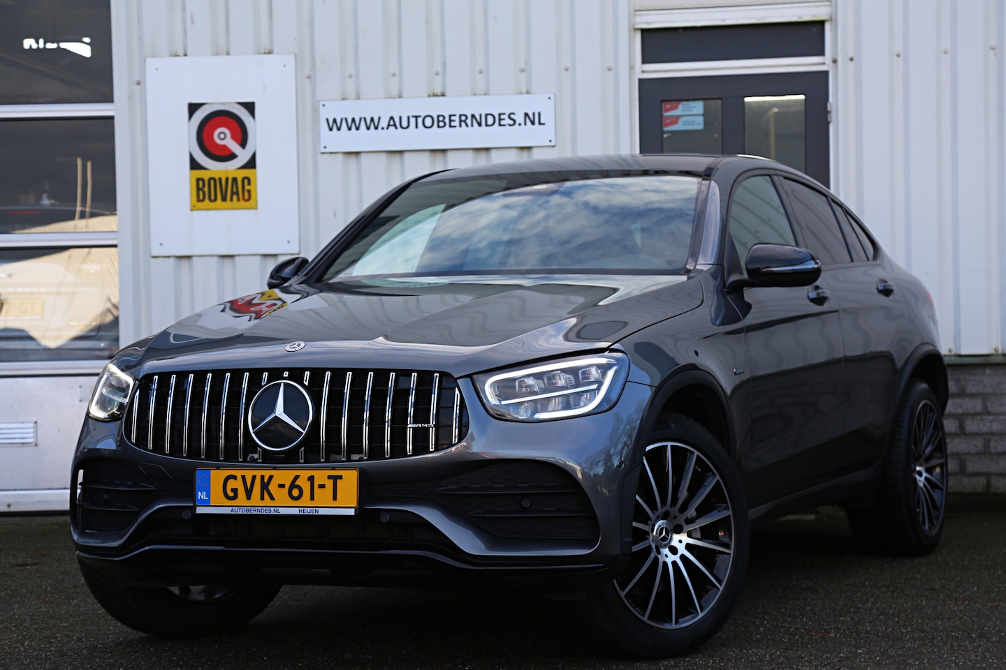 Mercedes-Benz GLC-klasse Coupé - 300e 4MATIC AMG Plug in Hybride PHEV 9G-Aut.*BTW*Perfect Onderh.*1ste Eig.*AMG Ext/int/Spo - AutoWereld.nl