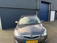 Opel Astra Sports Tourer - 1.6 Turbo Cosmo automaat