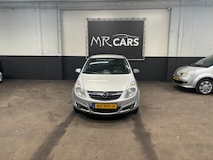 Opel Corsa - 1.2-16V Essentia airco