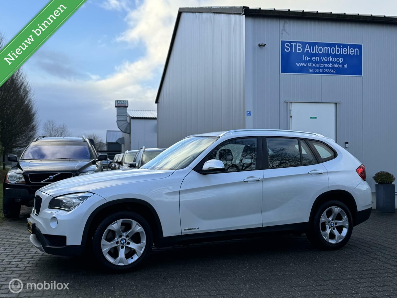 BMW X1 - sDrive20i Business, Dealer oh. Veel opties - AutoWereld.nl