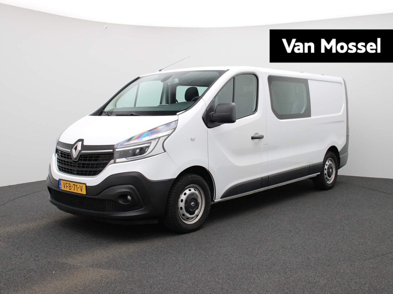 Renault Trafic - 2.0 dCi 145 T29 L2H1 DC Comfort | Airco | Navi | PDC | - AutoWereld.nl