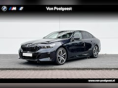 BMW i5 - Sedan eDrive40 84 kWh | M Sport | Glazen Panoramadak | Stoelventilatie | Harman Kardon | S