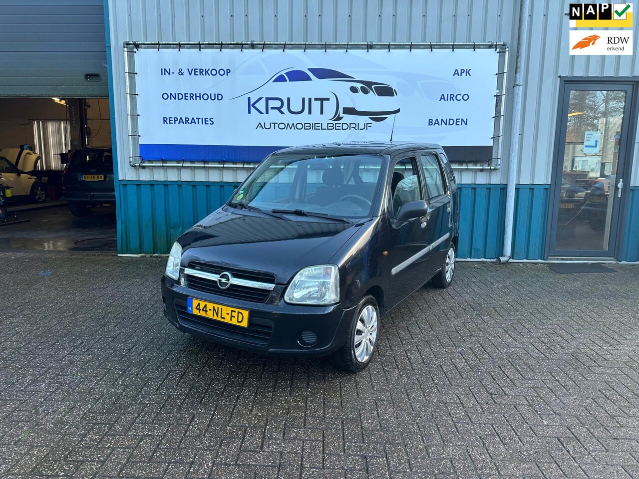 Opel Agila - 1.0-12V Essentia TOP ONDERHOUDEN! APK 11-2025! - AutoWereld.nl