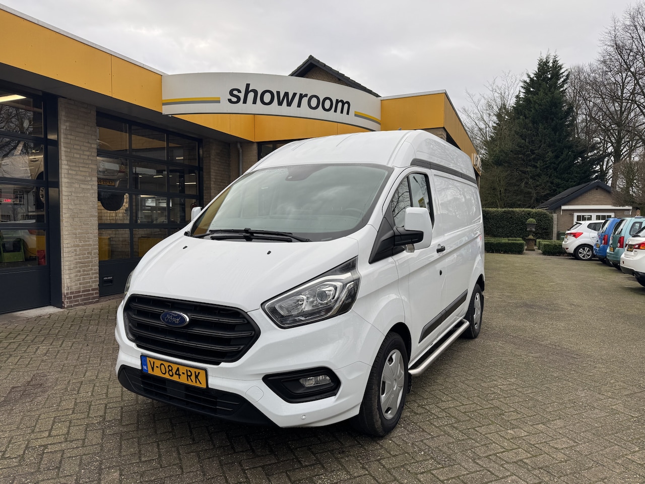 Ford Transit Custom - 340 2.0 TDCI L1H2 Automaat Airco Camera - AutoWereld.nl