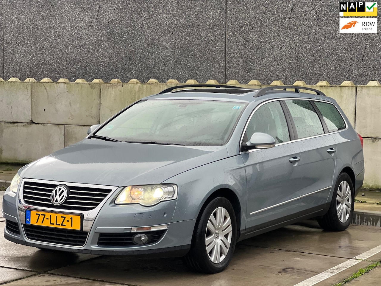 Volkswagen Passat Variant - 1.8 TFSI Comfortline | Automaat | Schuifdak | Climate Control - AutoWereld.nl