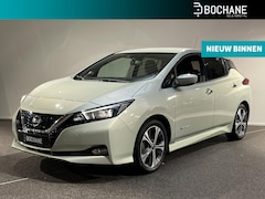 Nissan LEAF - 2.ZERO EDITION 40 kWh Automaat / Cruise / Clima / Full LED / Navigatie / Camera / PDC