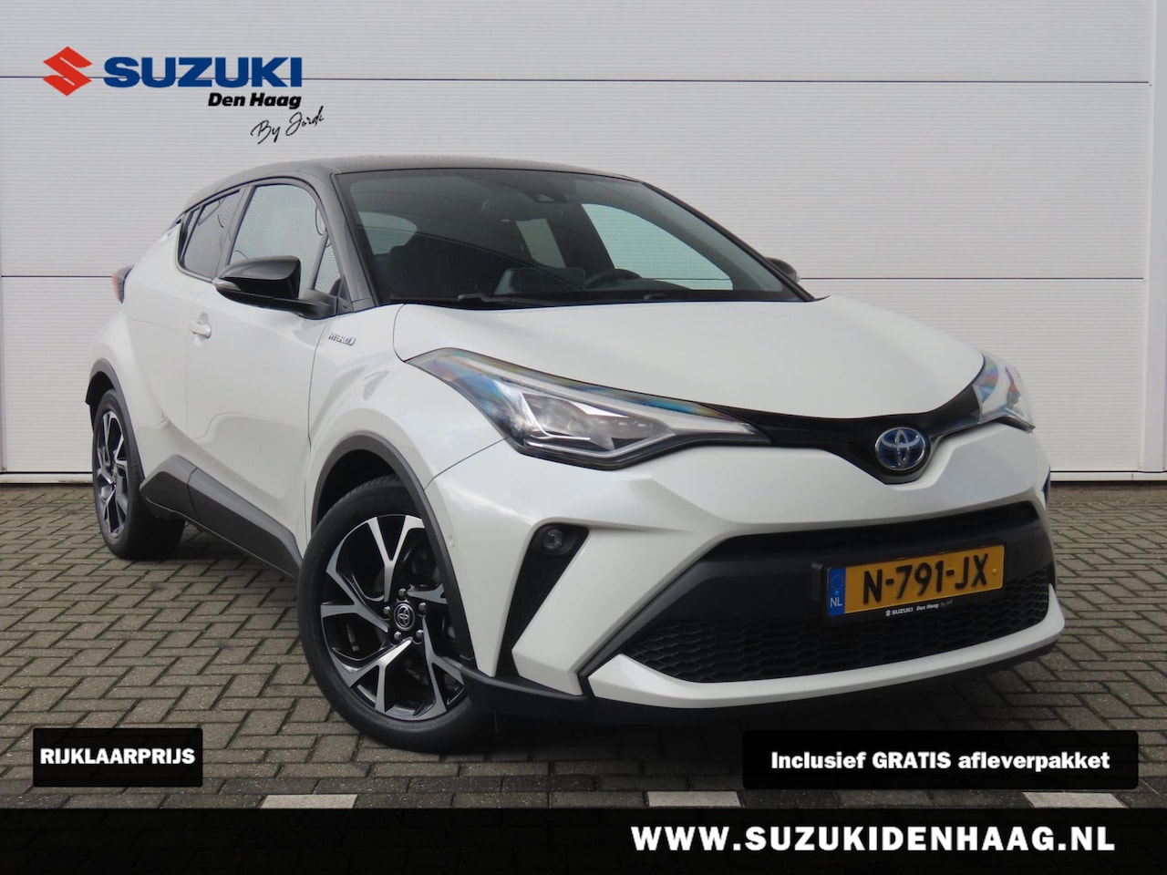 Toyota C-HR - 2.0 Hybrid Selection Limited Ediotion / Bi-Tone Leder-Alcantara / Elect comfort stoelen / - AutoWereld.nl