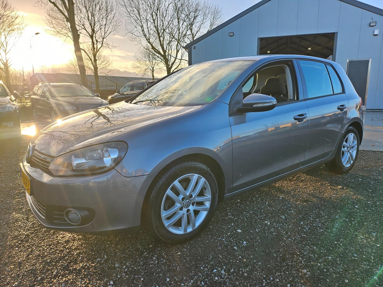 Volkswagen Golf - 1.2 TSI Highline BlueMotion 1.2 TSI Highline BlueMotion - AutoWereld.nl