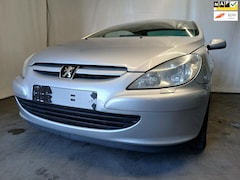 Peugeot 307 CC - 2.0-16V - Airco - Navi - Export - Schade