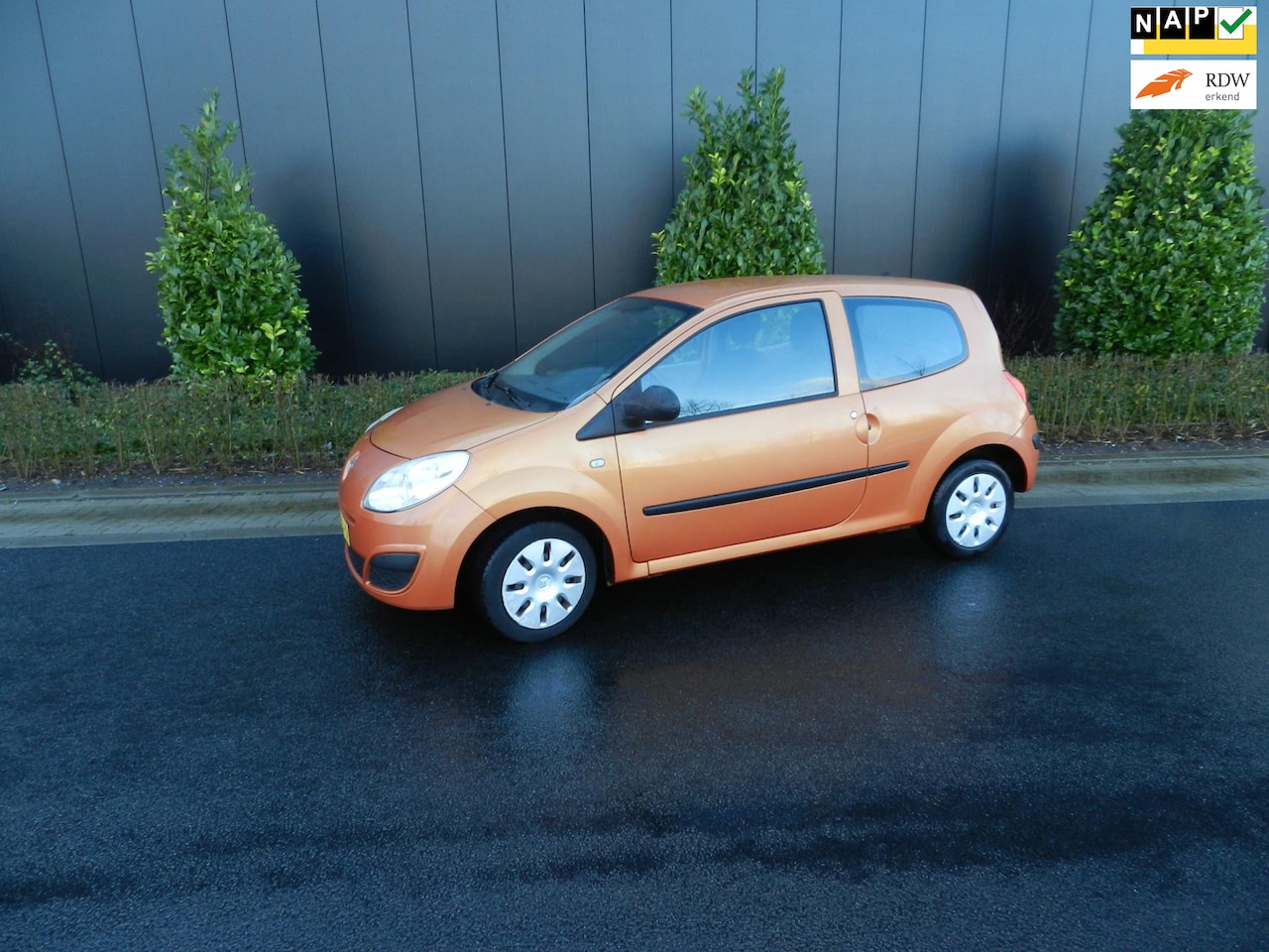 Renault Twingo - 1.2 Authentique 1E EIGENAAR!!! - AutoWereld.nl