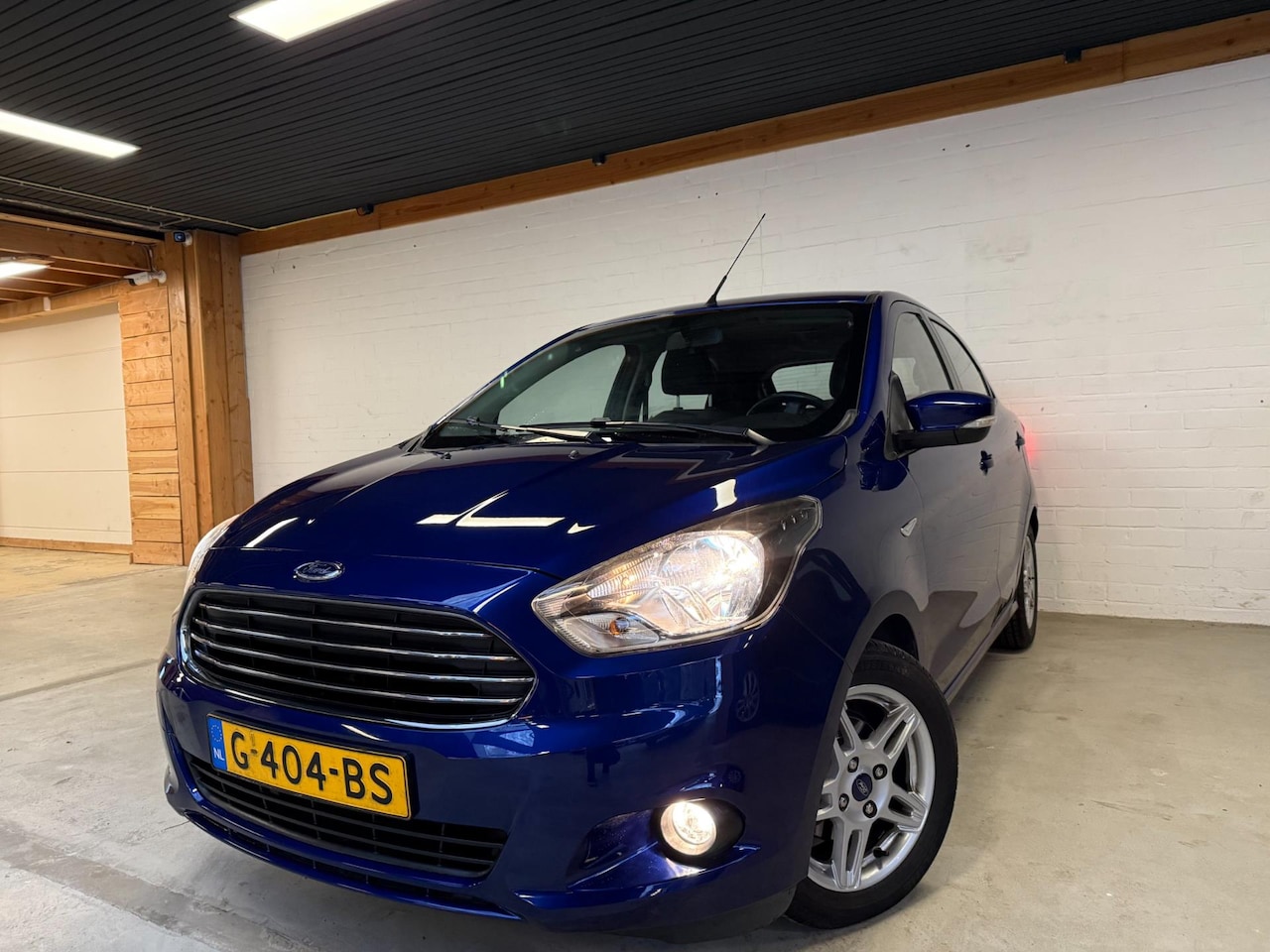 Ford Ka - 1.2 Trend Ultimate Airco Trekhaak Cruise Control - AutoWereld.nl