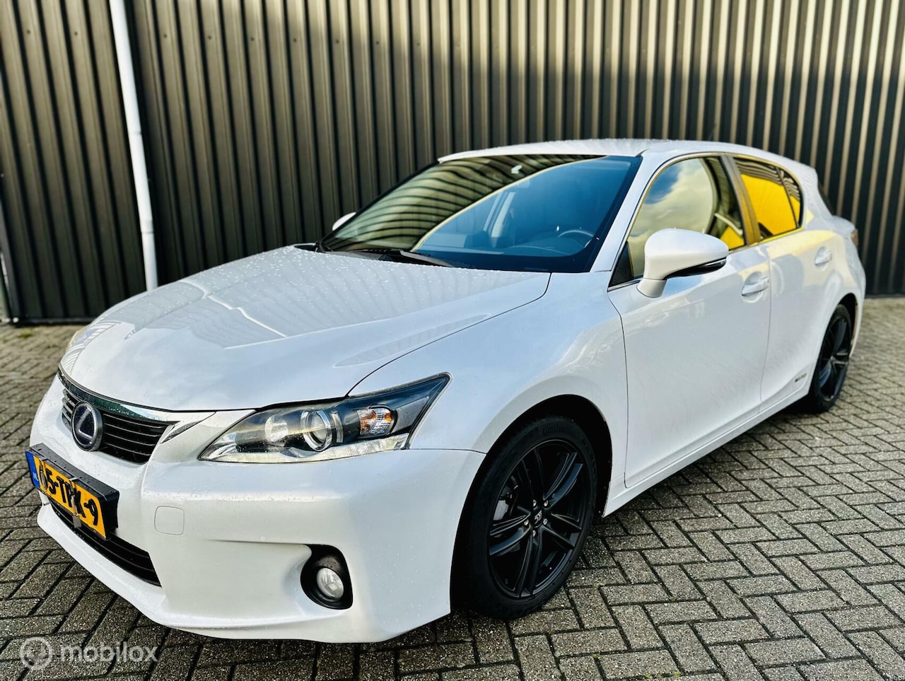 Lexus CT 200h - Business Line Pro DEALER ONDERHOUDEN - AutoWereld.nl