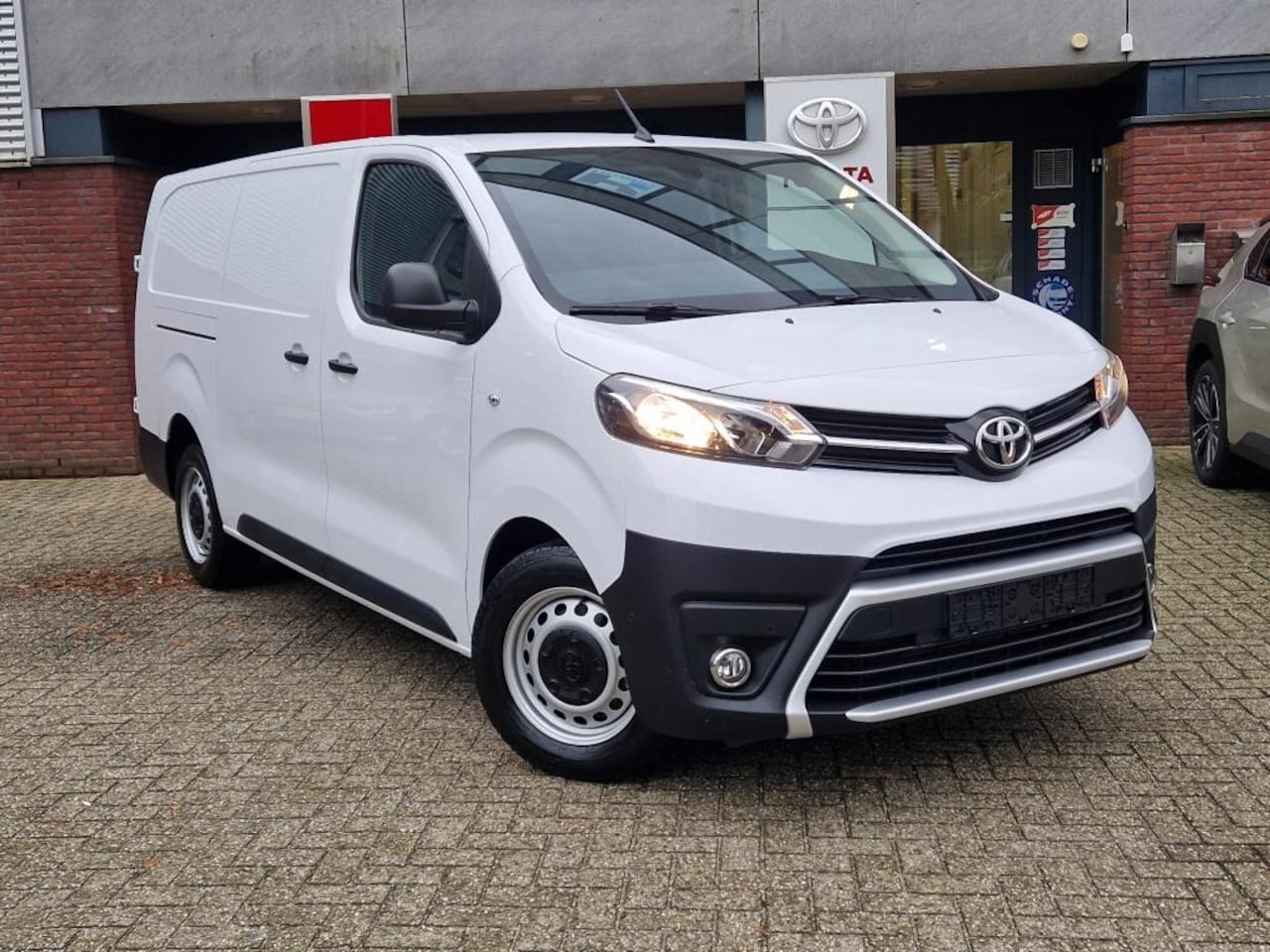 Toyota PROACE Long Worker - 2.0 D-4D Live Camera Apple/Android Carplay - AutoWereld.nl