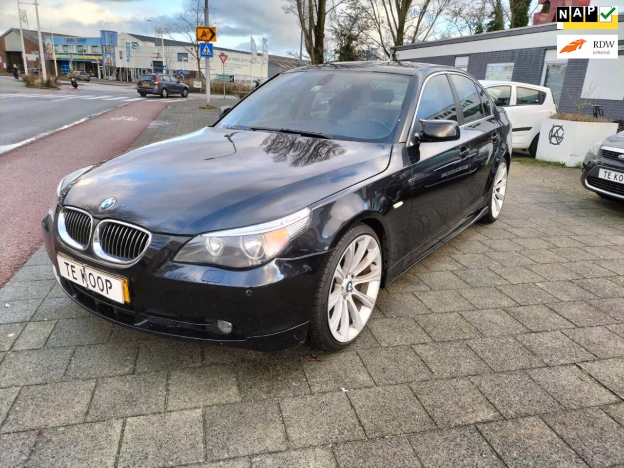 BMW 5-serie - 520i Executive! AUTOMAAT! VEEL KRACHT! - AutoWereld.nl