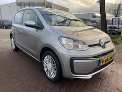 Volkswagen Up! - 1.0 5deurs Beats Executive 72.000km Airco/ECC, Camera, Cruisecontrol