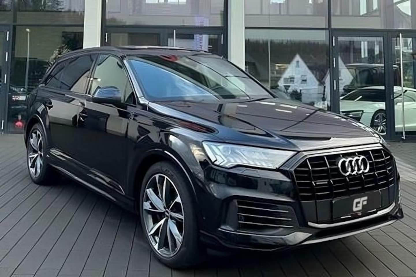 Audi Q7 - 55 TFSI e Quattro S-Line Black Edition RS-Seats Trek - AutoWereld.nl