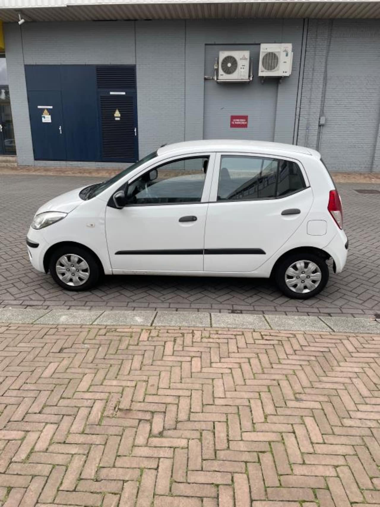 Hyundai i10 - 1.1 Pure 1.1 Pure - AutoWereld.nl