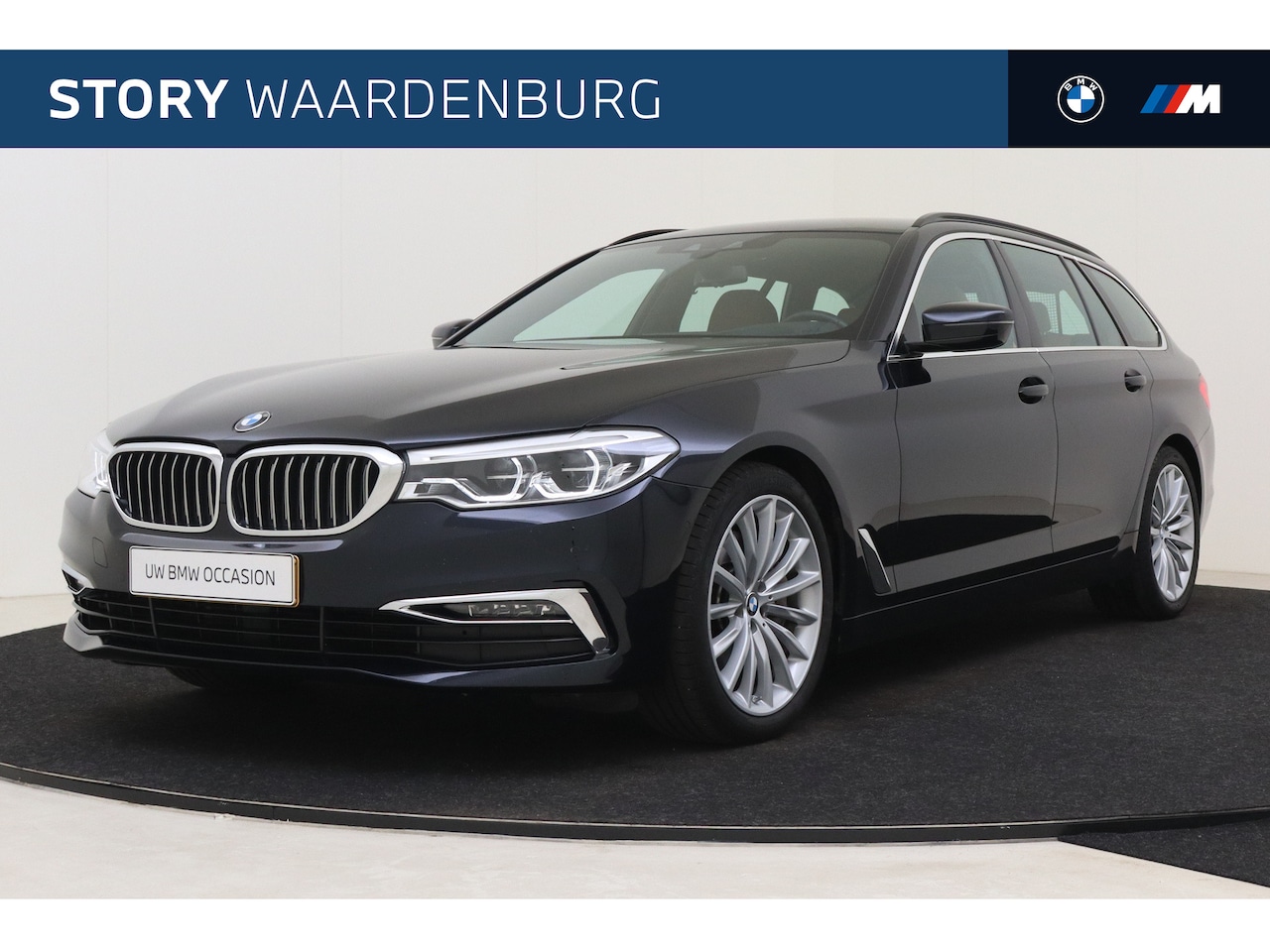 BMW 5-serie Touring - 540i xDrive Luxury Line High Executive Automaat / Bowers & Wilkins / Adaptieve LED / Comfo - AutoWereld.nl